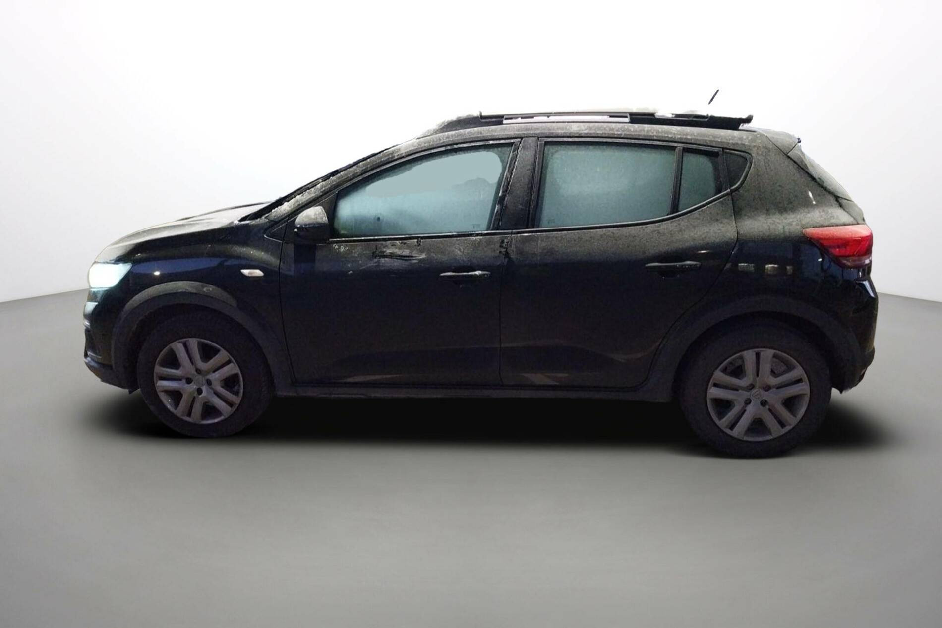 Vente en ligne Dacia Sandero 3  TCe 90 - 22 au prix de 13 990 €