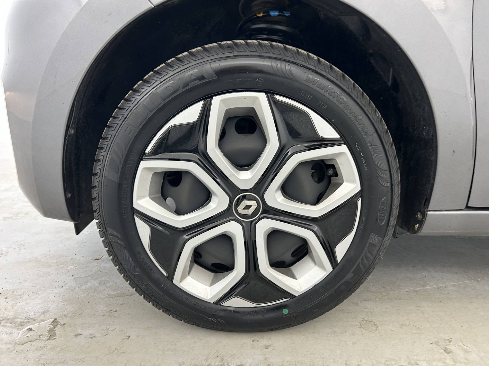 Vente en ligne Renault Twingo 3  SCe 65 - 21 au prix de 12 390 €