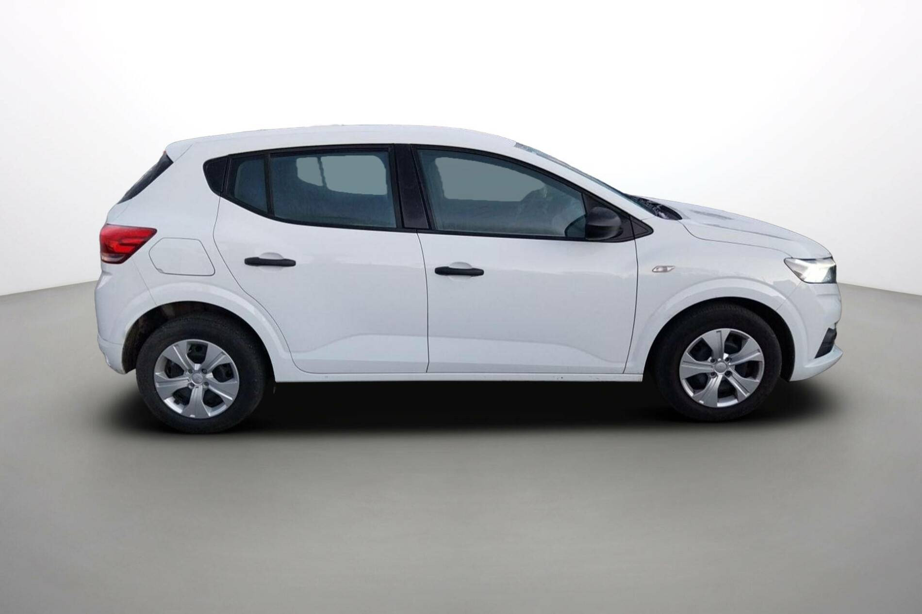 Vente en ligne Dacia Sandero 3  SCe 65 au prix de 11 990 €