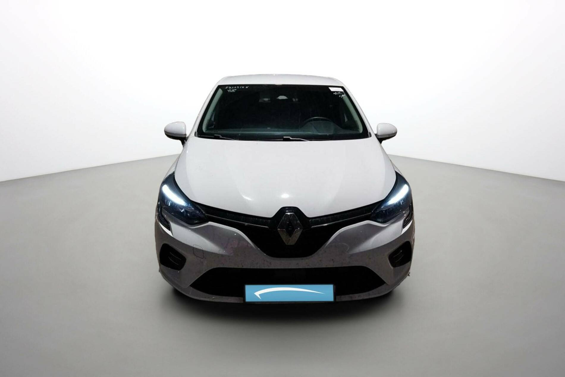 Vente en ligne Renault Clio 5 Clio TCe 90 - 21N au prix de 11 990 €