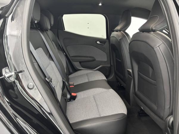 Vente en ligne Renault Clio 5 Clio TCe 140 - 21N au prix de 16 990 €