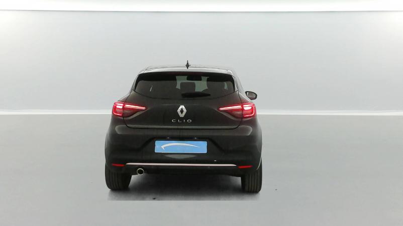 Vente en ligne Renault Clio 5 Clio TCe 140 - 21N au prix de 16 990 €