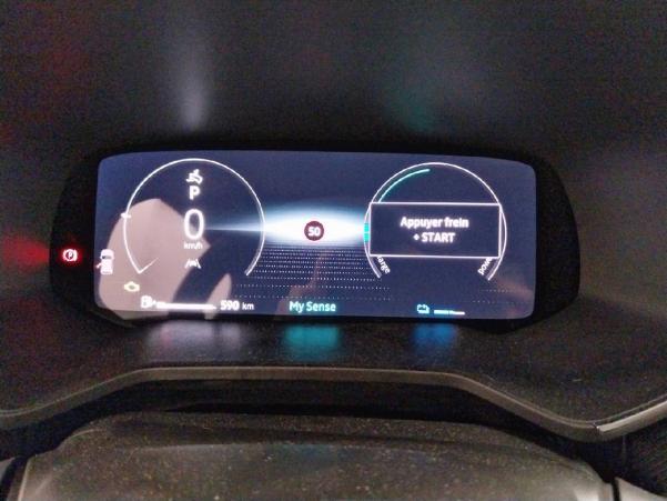 Vente en ligne Renault Clio 5 Clio E-Tech full hybrid 145 ch GSR2 au prix de 27 930 €
