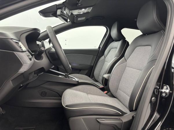 Vente en ligne Renault Clio 5 Clio TCe 140 - 21N au prix de 16 990 €