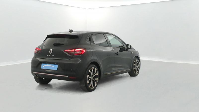 Vente en ligne Renault Clio 5 Clio TCe 140 - 21N au prix de 16 990 €