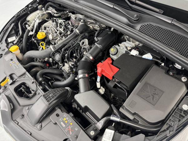 Vente en ligne Renault Clio 5 Clio TCe 140 - 21N au prix de 16 990 €