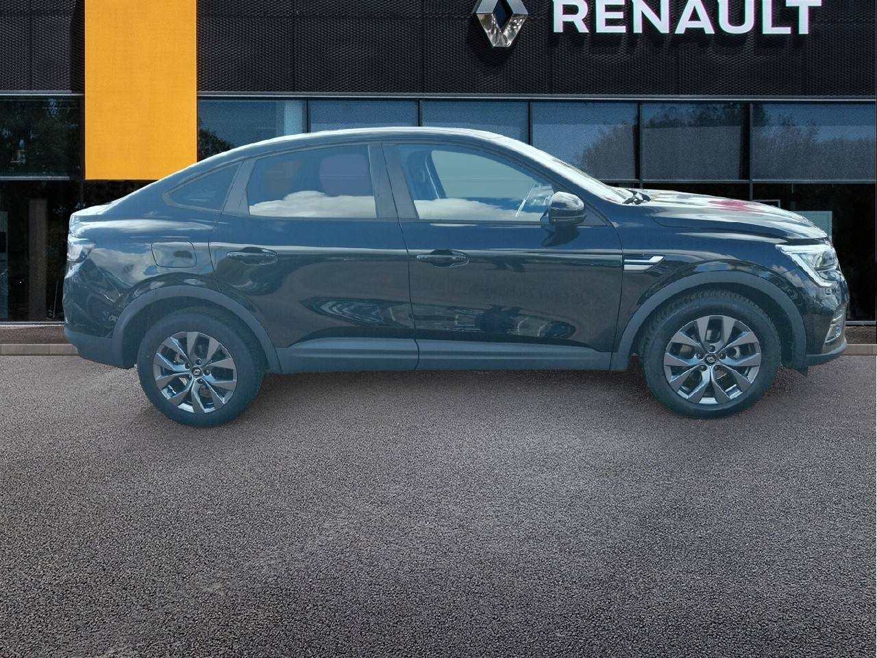 Vente en ligne Renault Arkana  TCe 140 EDC - 23 au prix de 21 390 €
