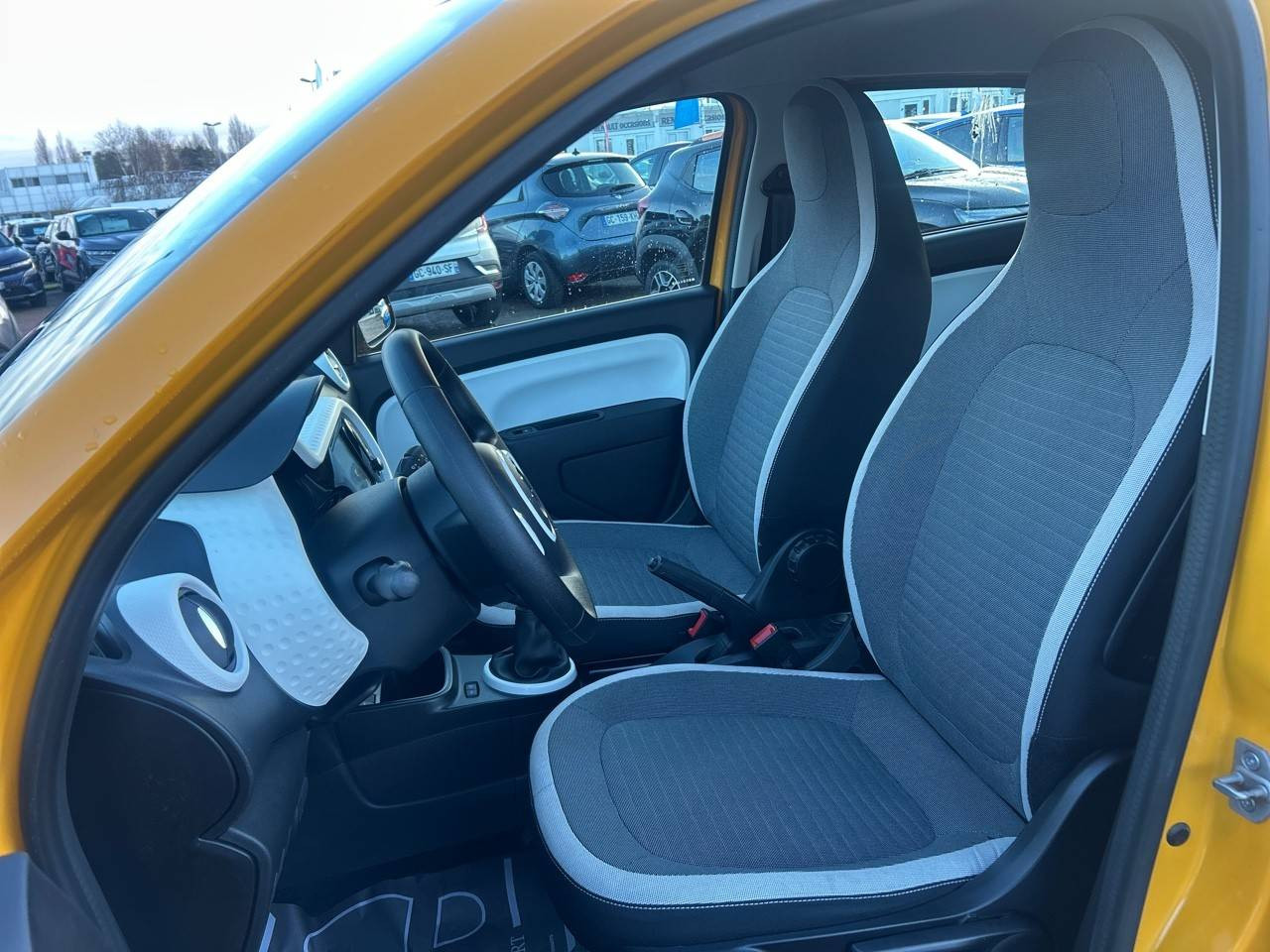 Vente en ligne Renault Twingo 3  SCe 65 au prix de 11 990 €
