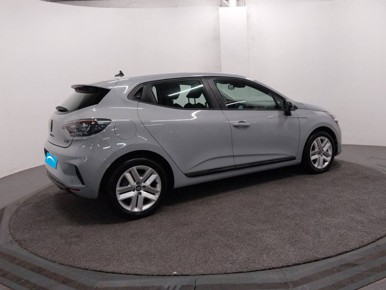 Vente en ligne Renault Clio 5 Clio E-Tech full hybrid 145 ch GSR2 au prix de 22 900 €