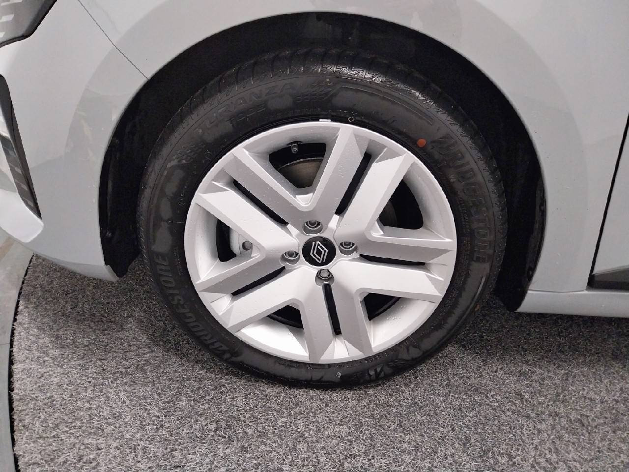 Vente en ligne Renault Clio 5 Clio E-Tech full hybrid 145 ch GSR2 au prix de 22 900 €