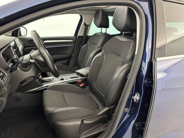 Vente en ligne Renault Megane 4 Mégane IV Berline TCe 140 EDC FAP - 21B au prix de 18 590 €