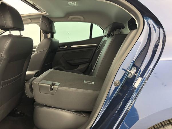 Vente en ligne Renault Megane 4 Mégane IV Berline TCe 140 EDC FAP - 21B au prix de 18 590 €