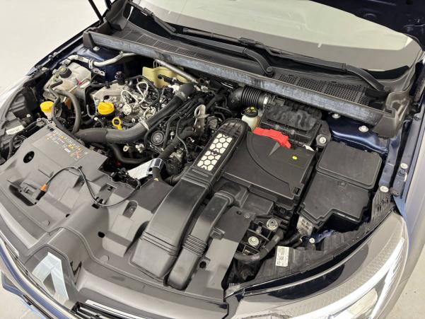 Vente en ligne Renault Megane 4 Mégane IV Berline TCe 140 EDC FAP - 21B au prix de 18 590 €