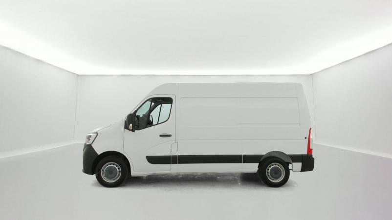 Vente en ligne Renault Master Fourgon MASTER FGN TRAC F3500 L2H2 BLUE DCI 135 au prix de 25 990 €