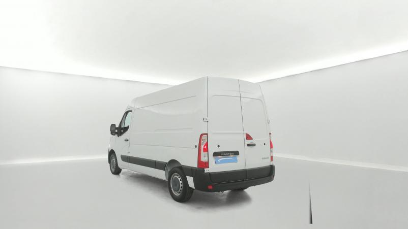 Vente en ligne Renault Master Fourgon MASTER FGN TRAC F3500 L2H2 BLUE DCI 135 au prix de 25 990 €