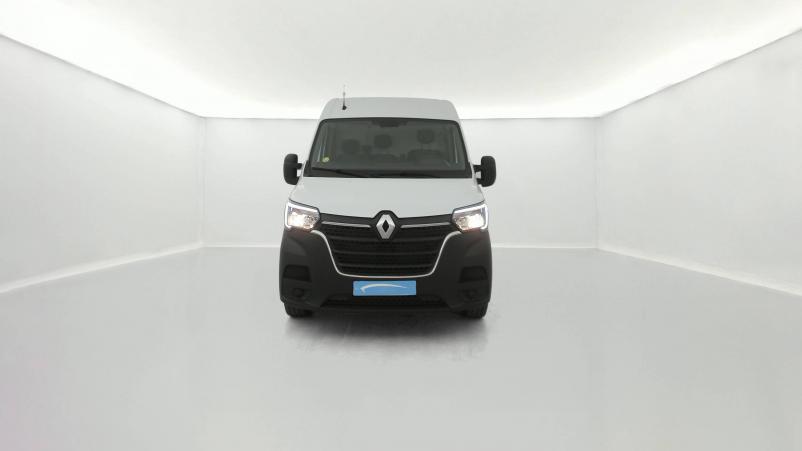 Vente en ligne Renault Master Fourgon MASTER FGN TRAC F3500 L2H2 BLUE DCI 135 au prix de 25 990 €