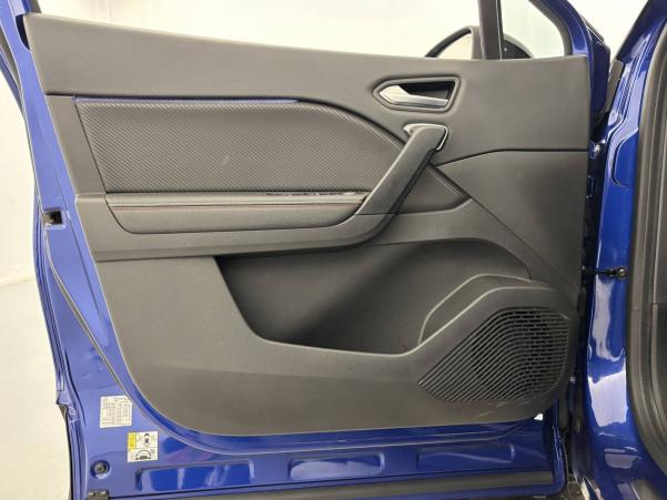 Vente en ligne Renault Captur  E-Tech 145 - 21B au prix de 19 990 €