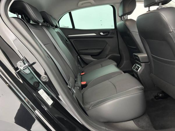 Vente en ligne Renault Megane 4 Mégane IV Berline Blue dCi 115 - 20 au prix de 17 990 €