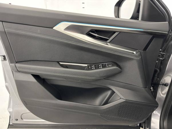 Vente en ligne Renault Austral  E-Tech hybrid 200 au prix de 34 990 €