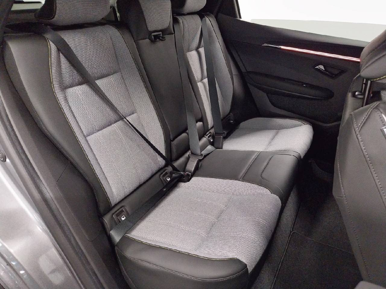 Vente en ligne Renault Scenic E-Tech  220 ch grande autonomie au prix de 43 500 €