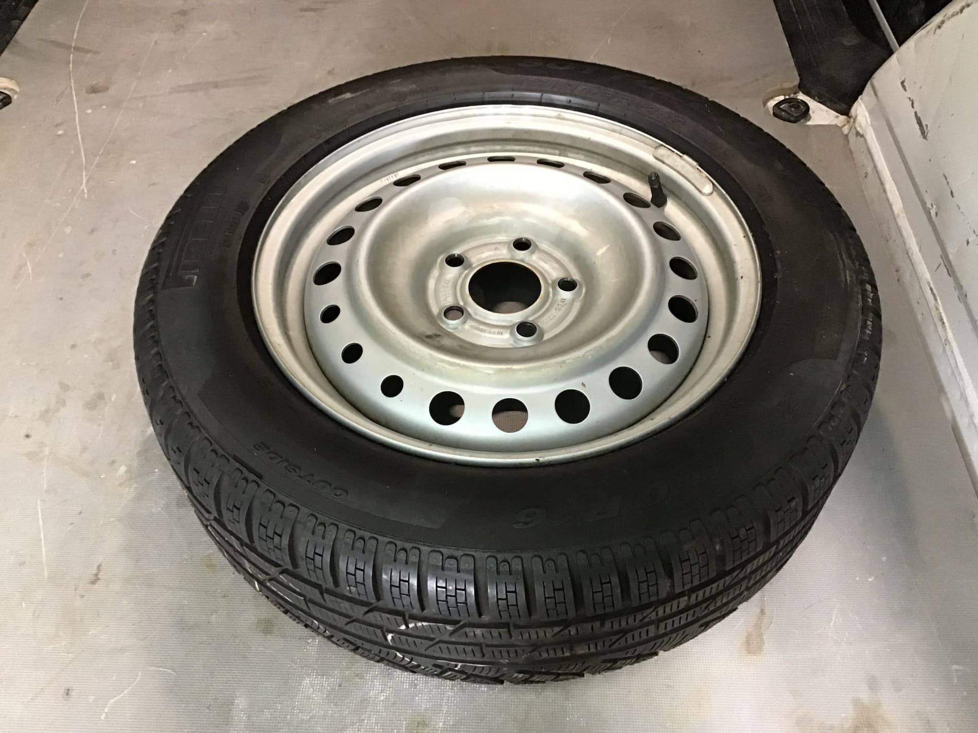 Vente en ligne Renault Kangoo Van  TCE 130 au prix de 17 990 €