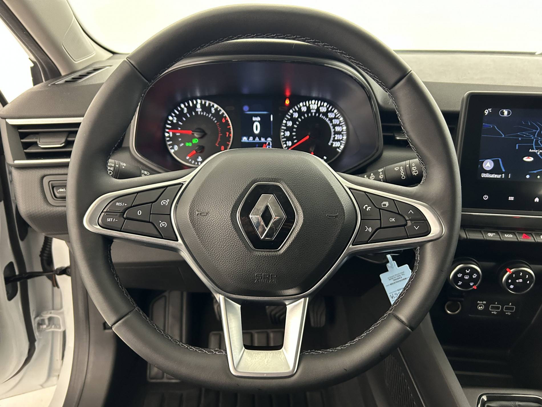 Vente en ligne Renault Clio 5 Clio TCe 90 - 21N au prix de 13 990 €