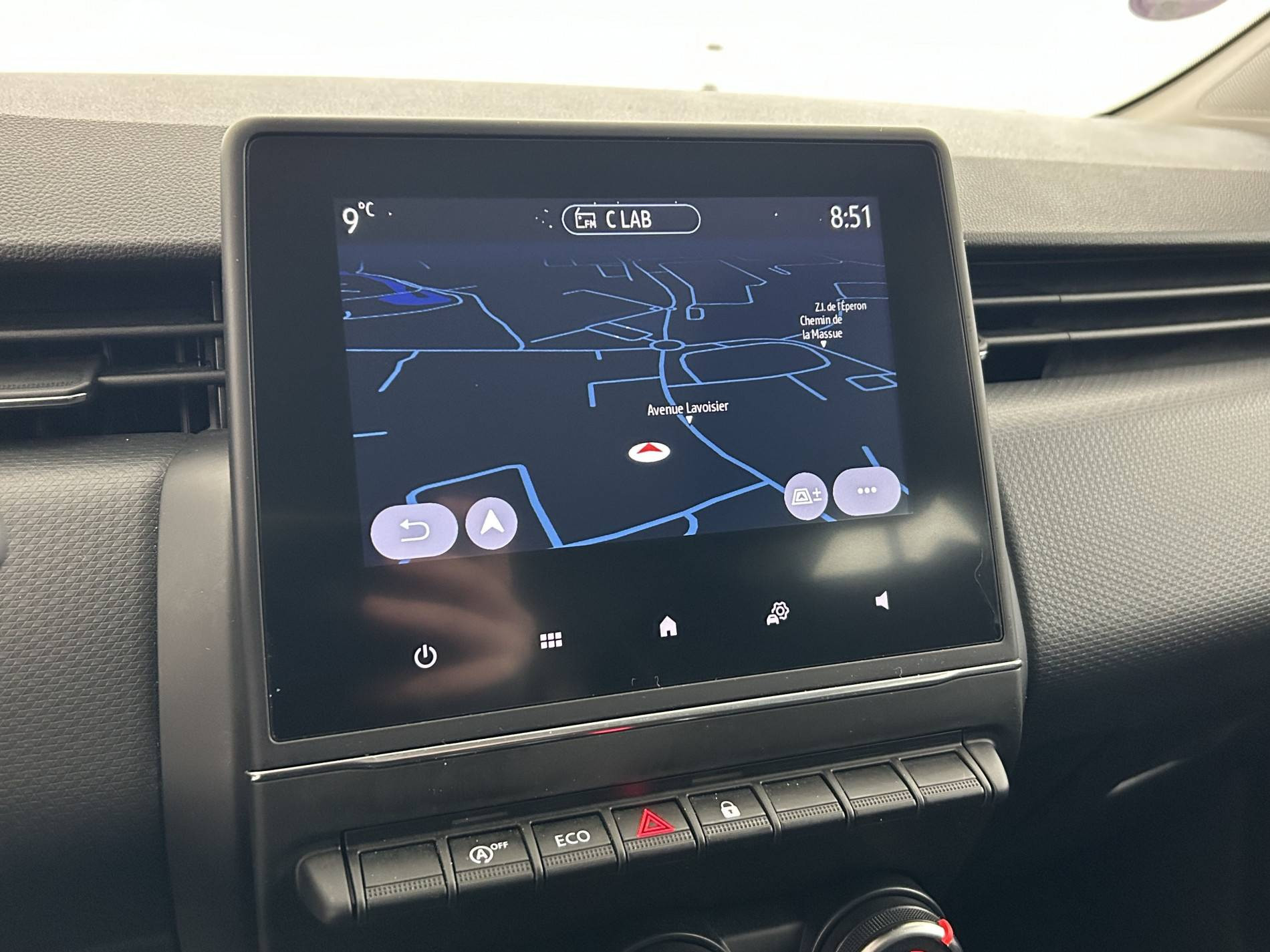 Vente en ligne Renault Clio 5 Clio TCe 90 - 21N au prix de 13 990 €