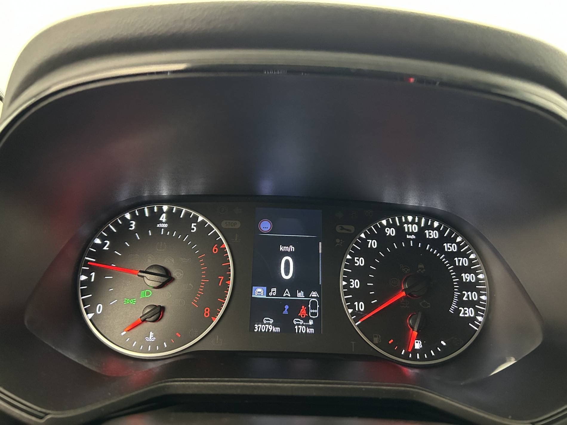 Vente en ligne Renault Clio 5 Clio TCe 90 - 21N au prix de 13 990 €