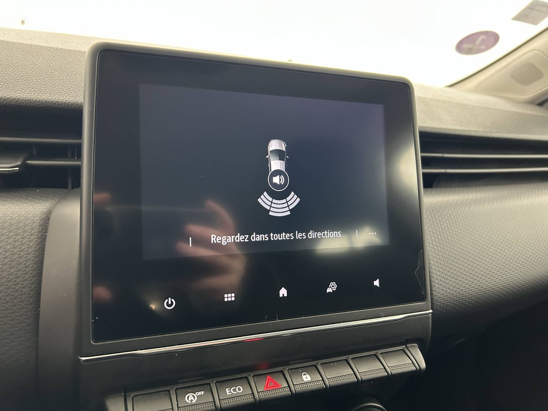 Vente en ligne Renault Clio 5 Clio TCe 90 - 21N au prix de 13 990 €