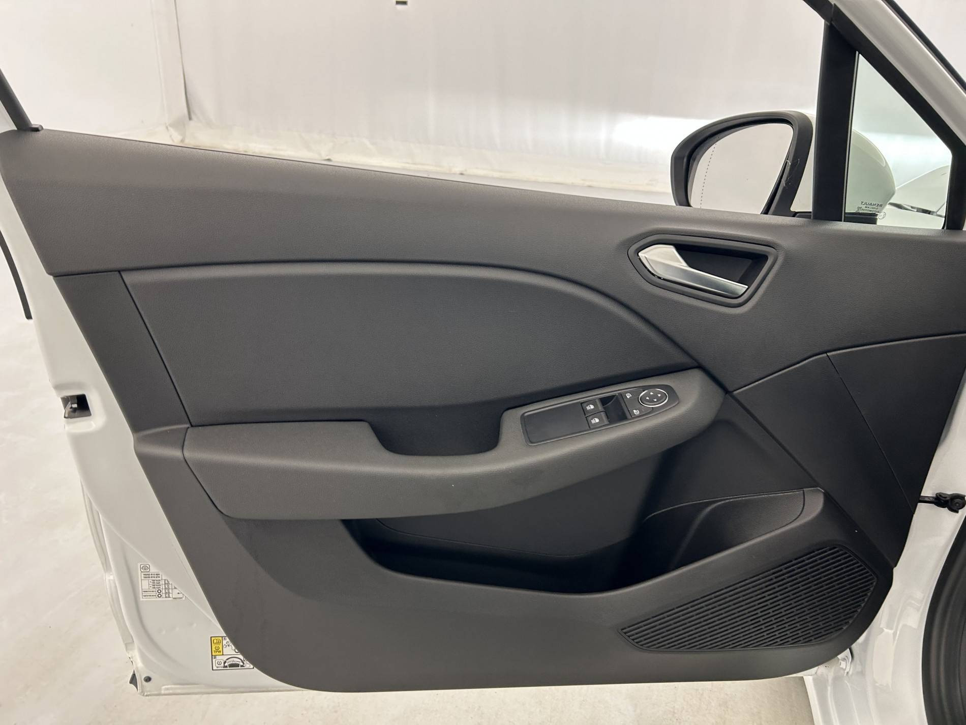 Vente en ligne Renault Clio 5 Clio TCe 90 - 21N au prix de 13 990 €