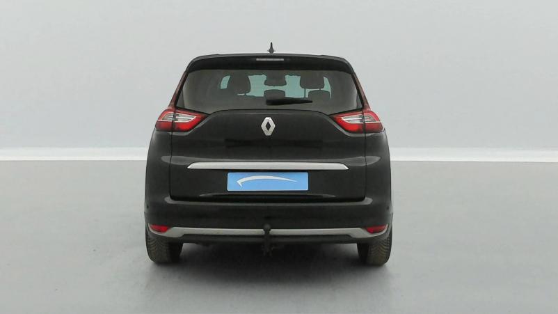 Vente en ligne Renault Grand Scenic 4 Grand Scenic TCe 140 FAP - 21 au prix de 20 990 €