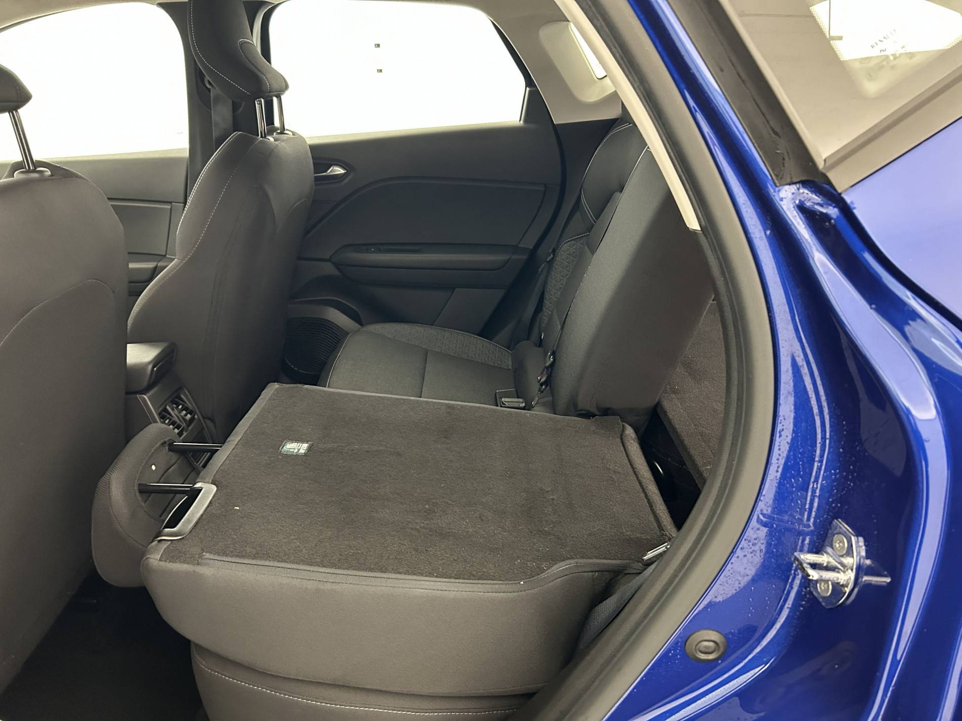 Vente en ligne Renault Captur  E-Tech 145 - 21 au prix de 18 290 €