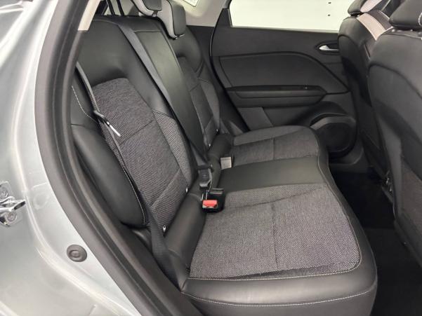 Vente en ligne Renault Captur  E-Tech Plug-in 160 au prix de 19 990 €
