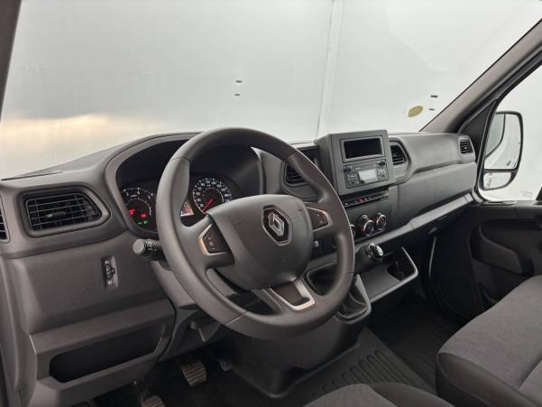 Vente en ligne Renault Master Fourgon MASTER FGN TRAC F3500 L2H2 BLUE DCI 135 au prix de 27 990 €
