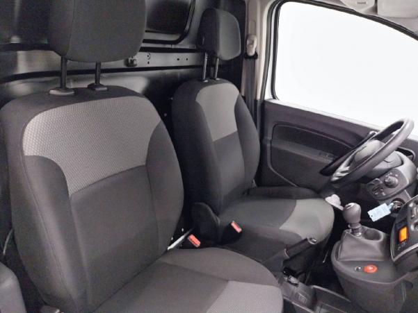 Vente en ligne Renault Kangoo Express  BLUE DCI 80 au prix de 13 990 €