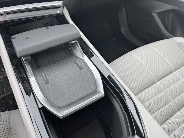 Vente en ligne Renault Espace Espace E-Tech hybrid 200 au prix de 43 590 €