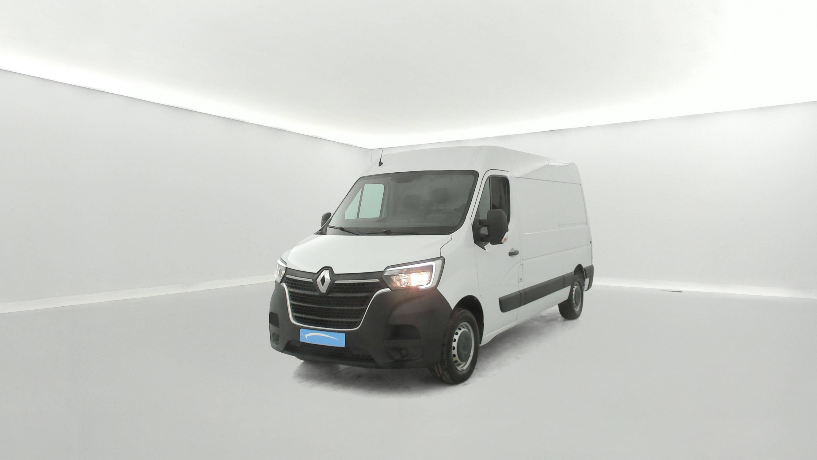Renault Master Fourgon MASTER FGN TRAC F3500 L2H2 BLUE DCI 135 occasion de 2023 en vente à Caen