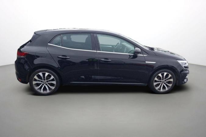 Vente en ligne Renault Megane 4 Mégane IV Berline Blue dCi 115 - 20 au prix de 16 590 €