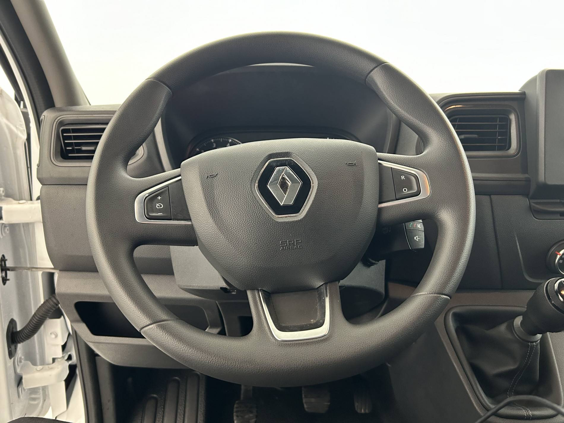 Vente en ligne Renault Master 3 Châssis Cabine MASTER PHC TRAC F3500 L3H1 BLUE DCI 145 EURO VI au prix de 32 990 €