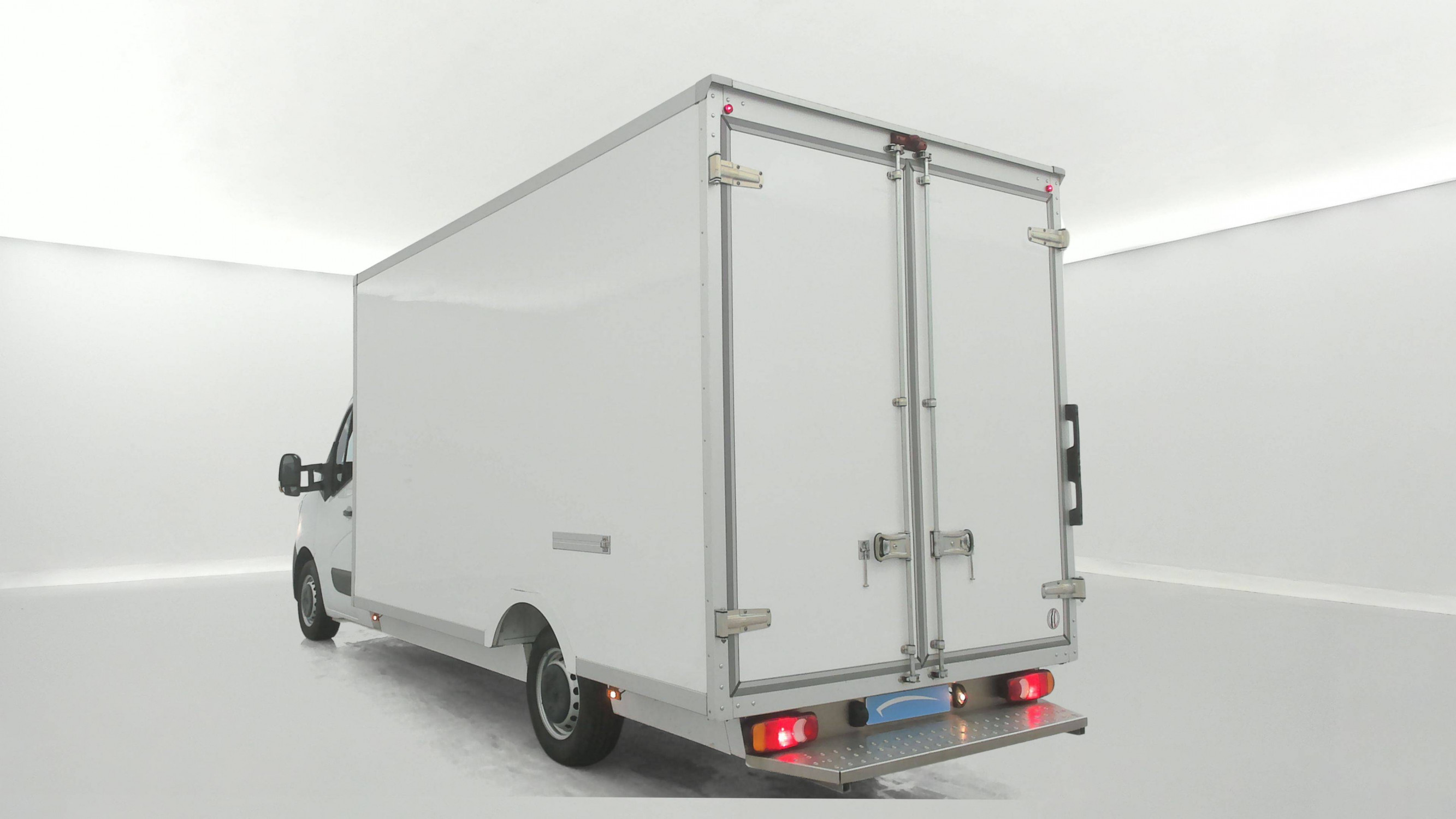 Vente en ligne Renault Master 3 Châssis Cabine MASTER PHC TRAC F3500 L3H1 BLUE DCI 145 EURO VI au prix de 32 990 €