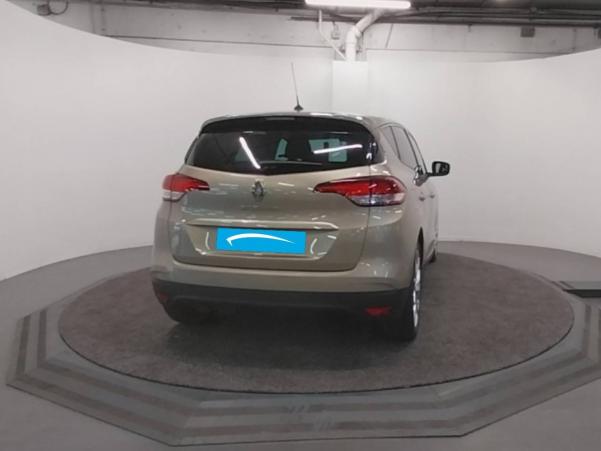 Vente en ligne Renault Scenic 4 Scenic Blue dCi 120 au prix de 16 990 €