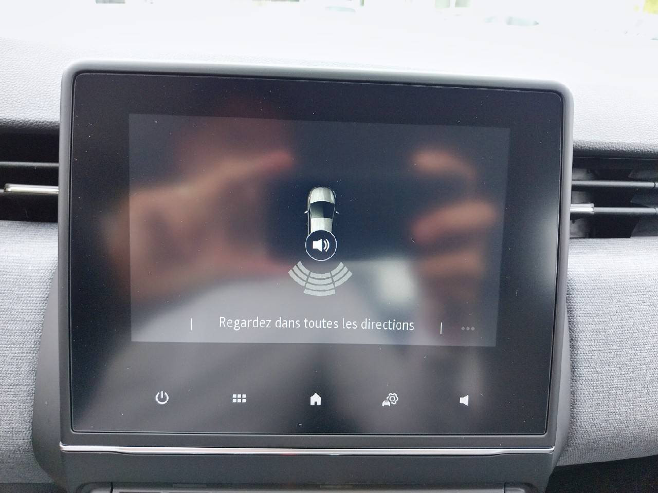 Vente en ligne Renault Clio 5 Clio E-Tech full hybrid 145 ch GSR2 au prix de 19 790 €