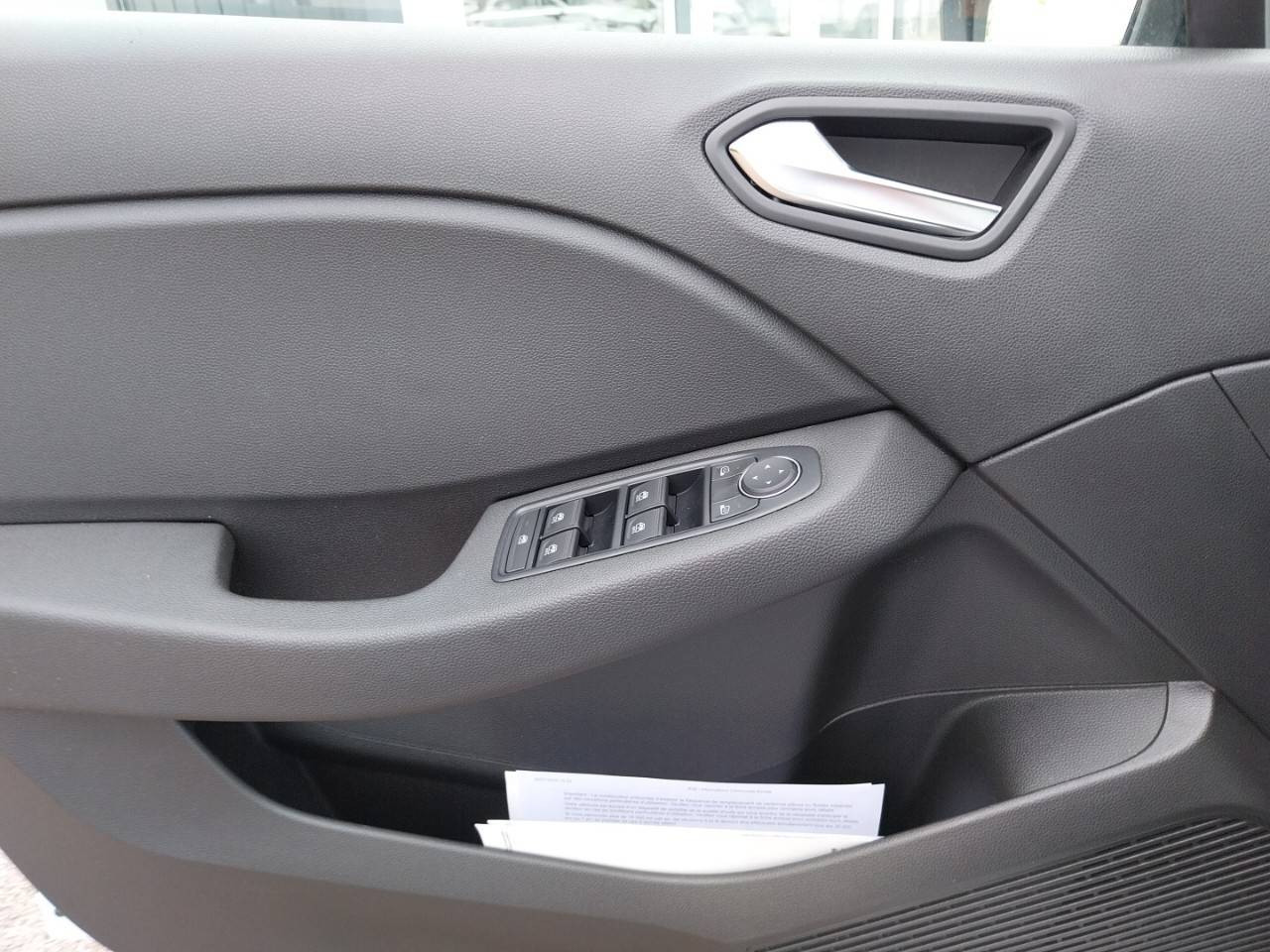 Vente en ligne Renault Clio 5 Clio E-Tech full hybrid 145 ch GSR2 au prix de 19 790 €