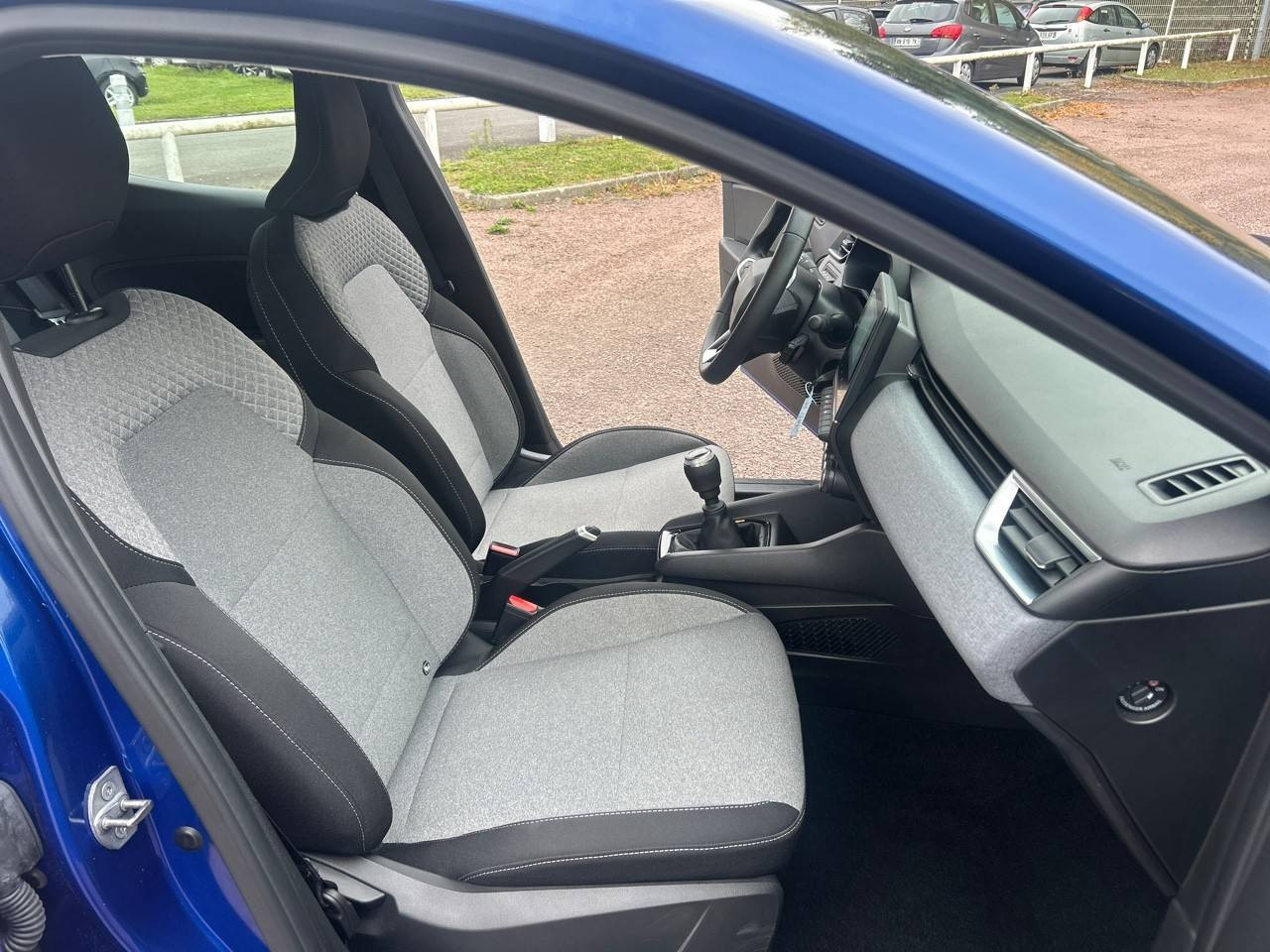 Vente en ligne Renault Clio 5 Clio Blue dCi 100 ch GSR2 au prix de 17 990 €