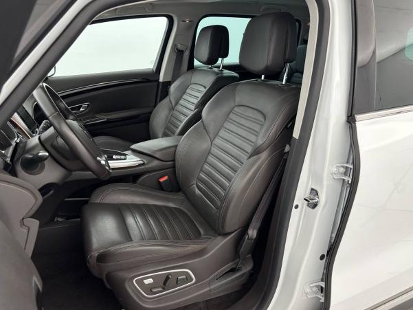 Vente en ligne Renault Espace 5 Espace dCi 160 Energy Twin Turbo au prix de 17 990 €