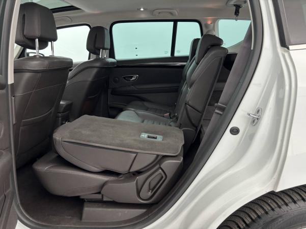 Vente en ligne Renault Espace 5 Espace dCi 160 Energy Twin Turbo au prix de 17 990 €