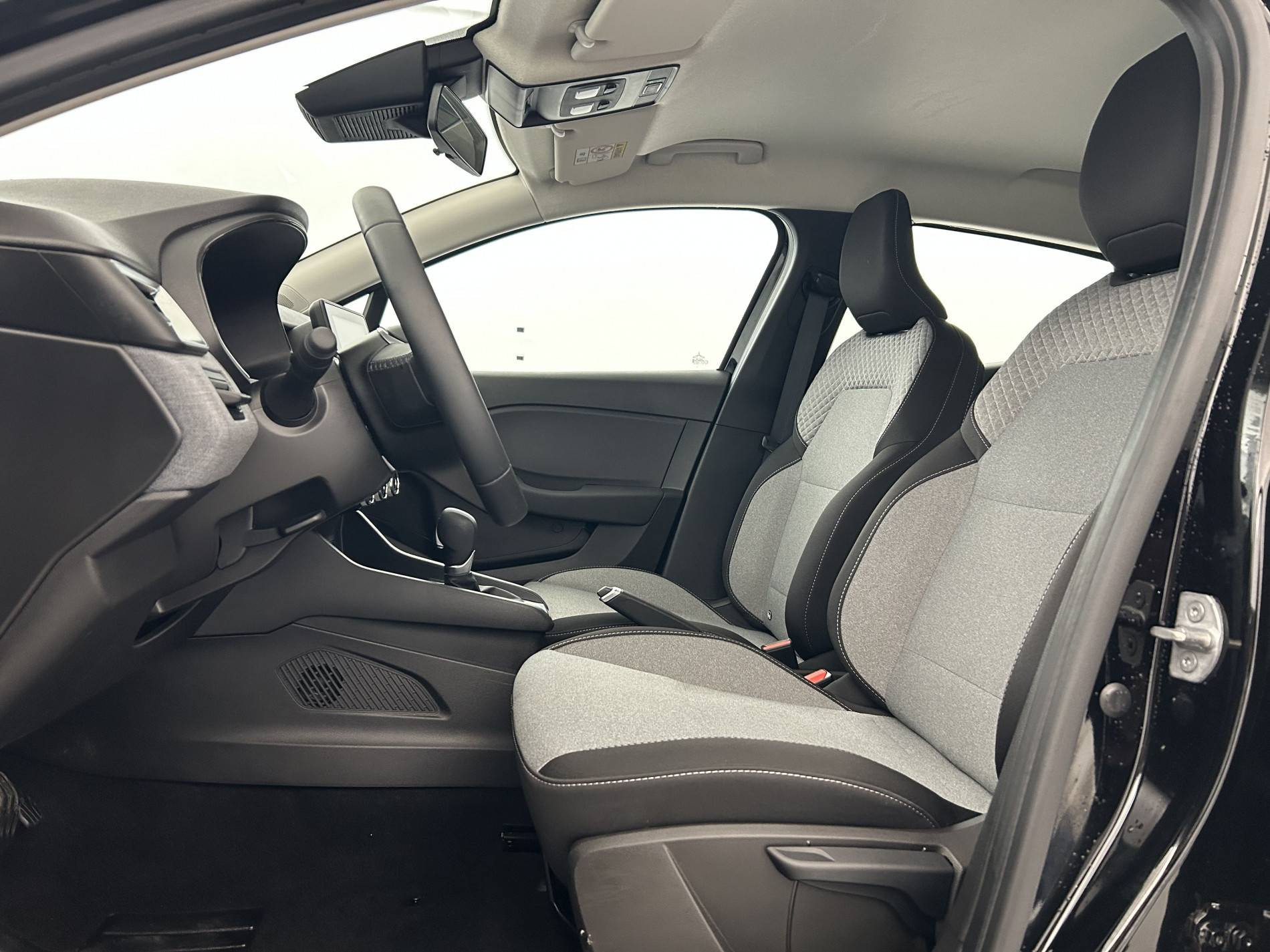 Vente en ligne Renault Clio 5 Clio E-Tech full hybrid 145 ch GSR2 au prix de 20 990 €