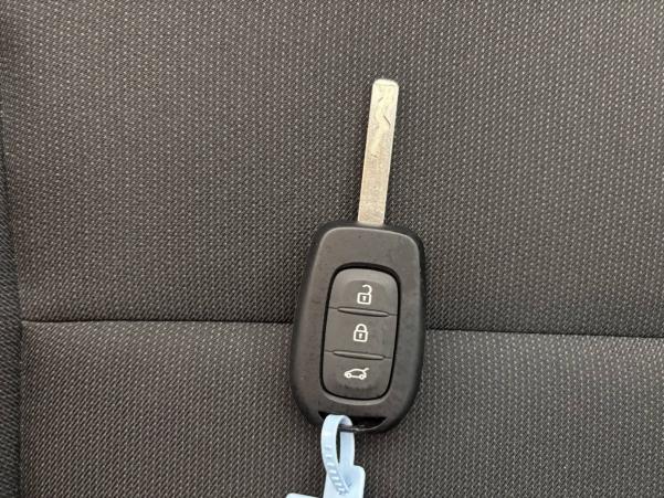 Vente en ligne Dacia Sandero  ECO-G 100 au prix de 14 390 €
