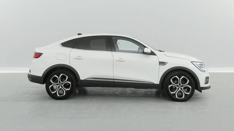 Vente en ligne Renault Arkana  E-Tech 145 - 21B au prix de 16 990 €