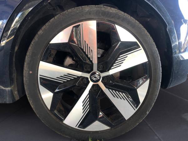 Vente en ligne Renault Megane E-Tech  EV60 220 ch super charge au prix de 27 990 €